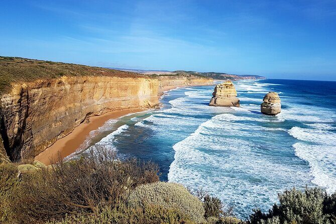 Small Group Luxe Bus Great Ocean Road Coastal Spectacular Tour - An Upscale Way to Experience the Great Ocean Road