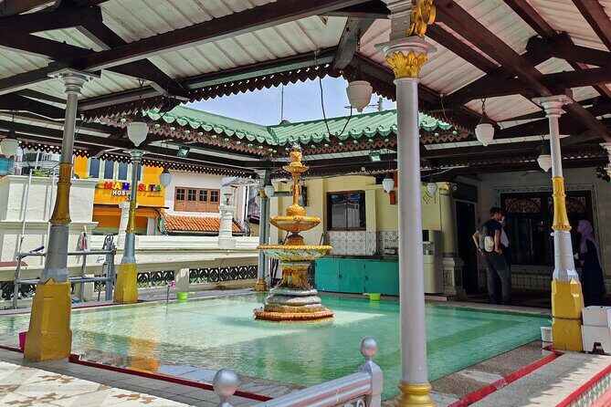 Small Group Melaka Flavours Food and Culture Tour - Who Should Consider This Tour?