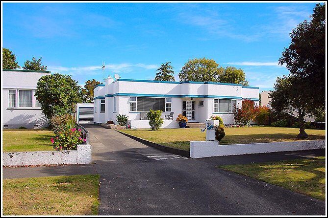 Small group - Napier City & Art Deco Tour, 2 hours - The Value of a Guided Tour in Napier
