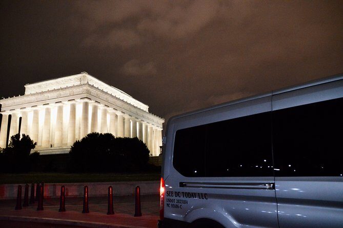 Small Group National Mall Night Tour with 10 Top Attractions - Meeting Point and Logistics