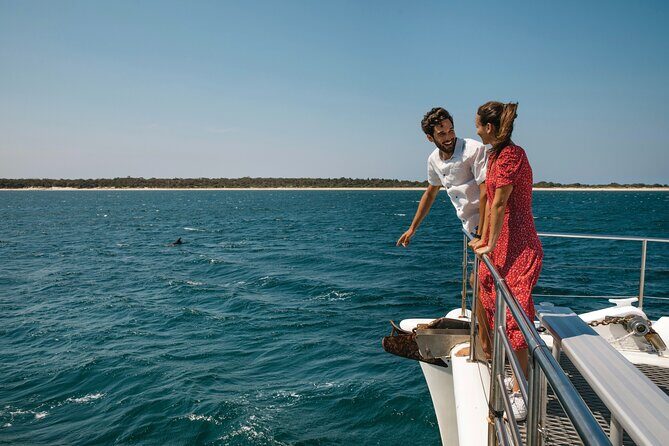 Small Group Port Stephens + Dolphins + 4WD/sandboarding ex Sydney - Introduction to the Port Stephens Tour