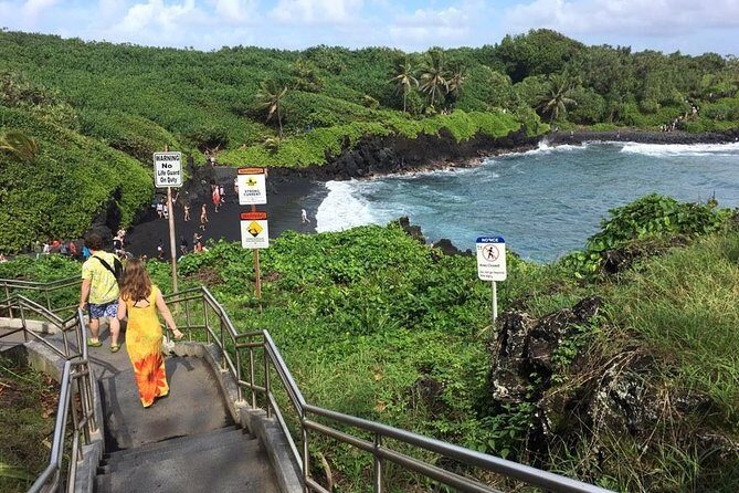 Small-Group Road to Hana Adventure Tour with Pickup & Lunch - An In-Depth Look at the Itinerary