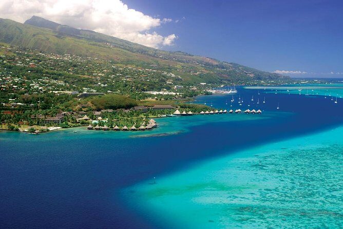 Small group snorkeling (5 people max): wrecks & tropical fishes at 10:30am - Key Points