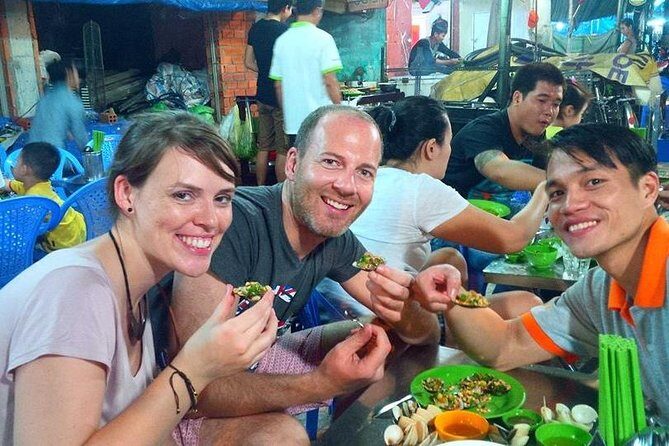 Small-group Street Food Lover by Motorbike (04 hours) - FAQs