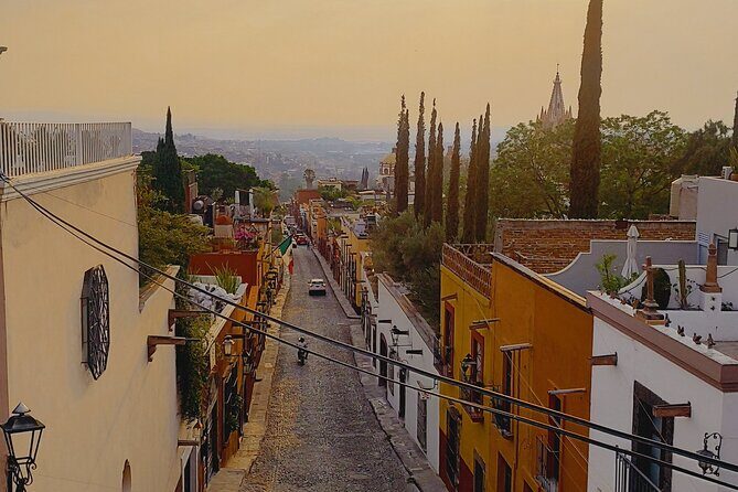 Small-Group Sunset Walking Tour in San Miguel - Introduction at Jardin Allende