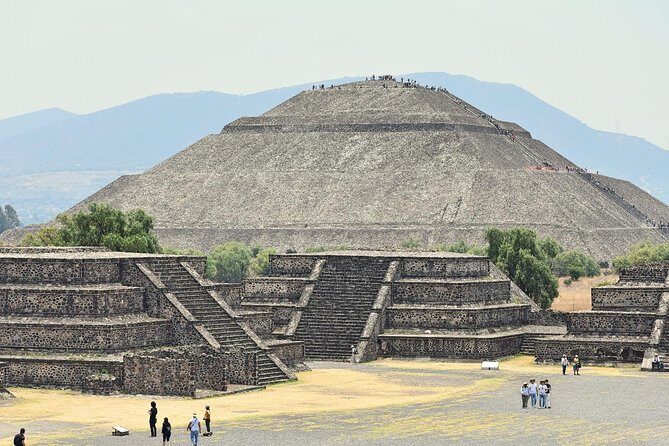 Small Group: Teotihuacan Pyramids and Shrine of Guadalupe from Mexico City - Transportation and Group Size