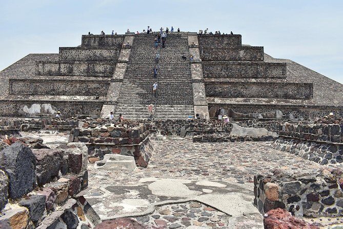 Small Group: Teotihuacan Pyramids and Shrine of Guadalupe from Mexico City - Final Reflections