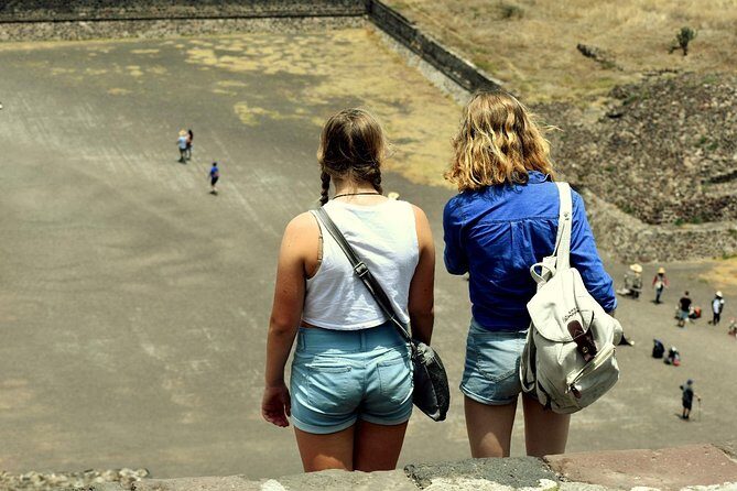 Small Group: Teotihuacan Pyramids and Shrine of Guadalupe with Lunch - What’s Not Included