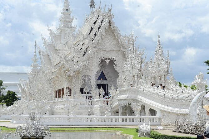 Small Group Tour Chiang Mai Old City Temples & Meet Local Monk - FAQ: Practical Questions about the Tour