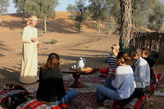 Small-Group Tour: Falcon 2Dubai Falconry Safari - Pickup and Transfers