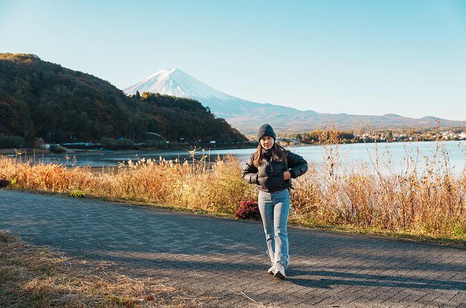 Small Group Tour Mount Fuji and Lake Kawaguchi from Tokyo - FAQ