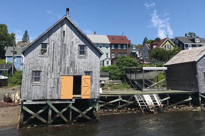 Small Group Tour - Peggy's Cove, Lunenburg, the Annapolis Valley - Value and Pricing