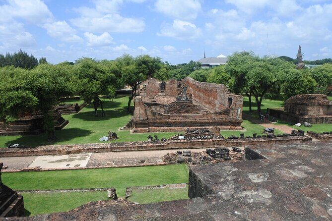 Small Group Tour to Ayutthaya Temples from Bangkok with Lunch - Authentic Experiences and Traveler Feedback
