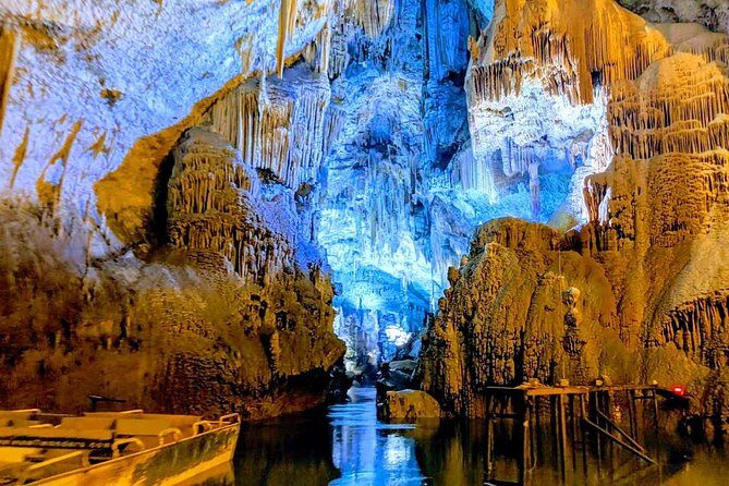 Small-Group Tour to Jeita Grotto, Harissa and Byblos with Lunch and Tickets - First Stop: Jeita Grotto