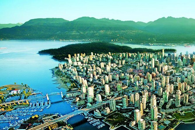 Small Group Tour: Vancouver Sightseeing and Capilano Suspension Bridge - In The Sum Up