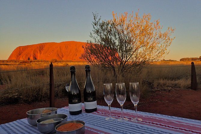 Small Group Uluru Sunset Viewing Tour - Starting Point: Hotel Pickup