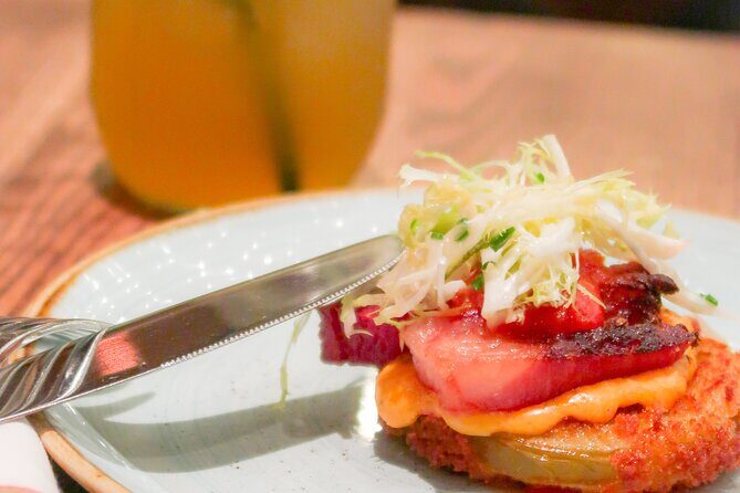 Small Group Walking Food Tour With Secret Food Tours in Las Vegas - What to Expect at Each Food Stop