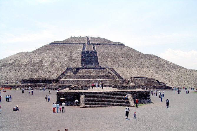 Small VIP Group: Teotihuacan Pyramids and Shrine of Guadalupe with lunch - Why This Tour Might Be Perfect for You