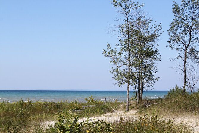 Smartphone Audio Driving Tour between Wasaga Beach and Toronto - Who Will Love This Tour?