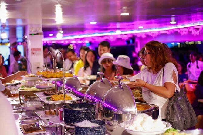 Smile Riverside Cruise Luxury Buffet Dinner from Bangkok - The Reviews: What Travelers Say