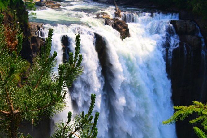 Snoqualmie Falls + Wine Tasting: All-Inclusive Small-Group Tour - Who Would Enjoy This Tour?