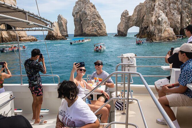 Snorkel, Lunch & Sail in Cabo San Lucas - Key Points