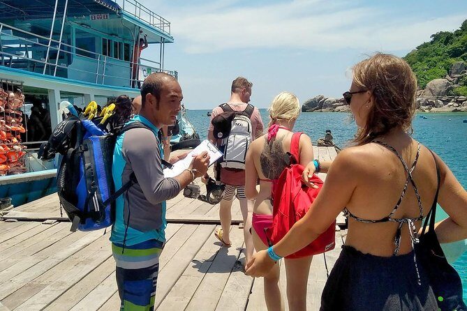 Snorkel Tour to Koh Nangyuan and the hidden bays of Koh Tao onboard the Oxygen - Key Points