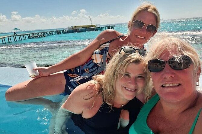 Snorkeling all Day Garrafon Reef Park VIP Isla Mujeres & Kayacking & Beach Club - Exploring Garrafón Reef Park: What You Can Expect