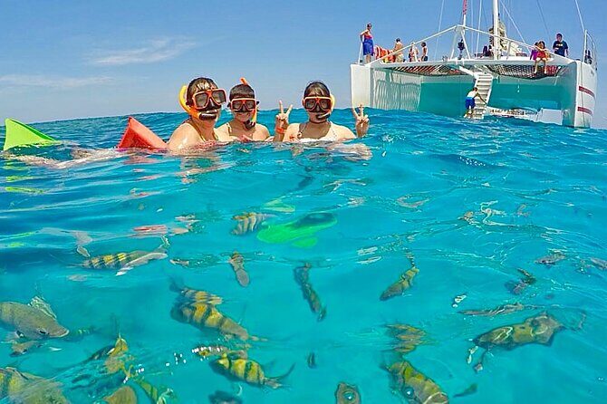Snorkeling and Shopping in Montego Bay with Hotel pickup - Key Points