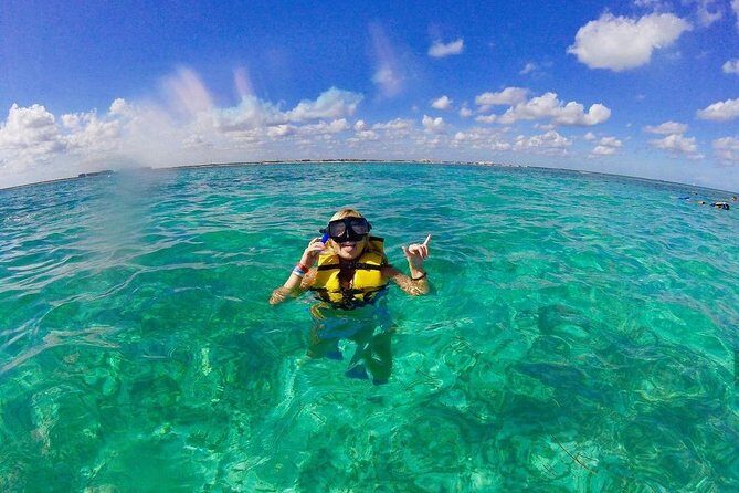 Snorkeling Experience in Cancún with Speedboat (Couple) - Key Points