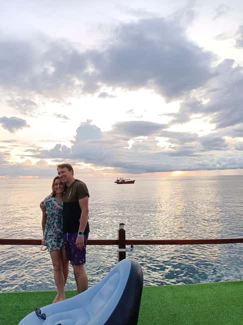 Snorkeling Tour with meals and BBQs - Cocktail - Sunset - The Value Proposition