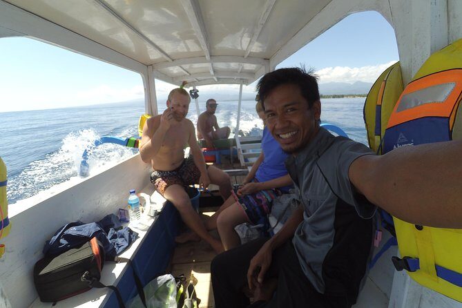 Snorkeling with Turtles on Gili Trawangan - Exploring the Itinerary: What to Expect on This 6-Hour Adventure