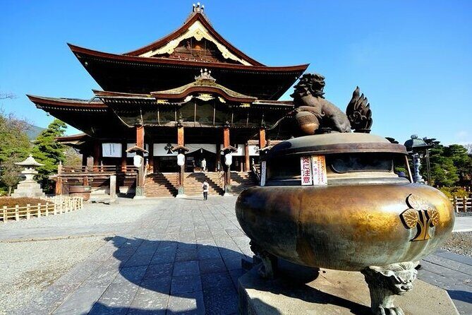 Snow Monkey Park & Zenkoji Temple Nagano Pvt. Full Day Tour. - The Sum Up: Who Will Enjoy This Tour?