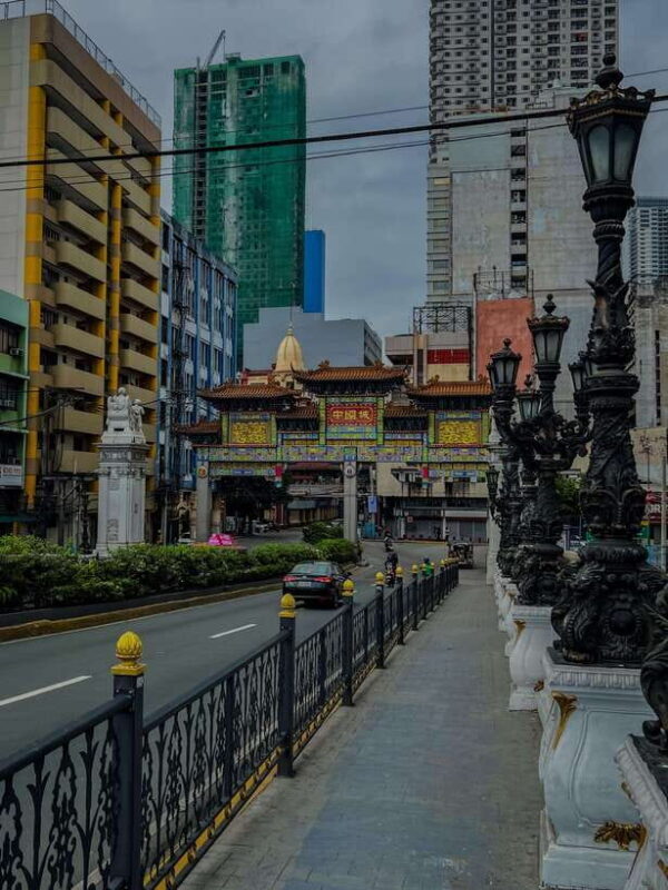 Solo Traveler Friendly Manila Walk w/ Mobile Photography - Practical Details and Value