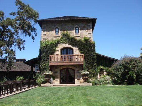 Sonoma and Napa Wine Tour 3 Tastings Included Small-Group Tour - Discover the Sonoma and Napa Wine Tour with 3 Tastings: An In-Depth Review