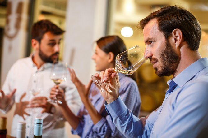 Sonoma Plaza Food and Wine Pairing Tour - Key Points