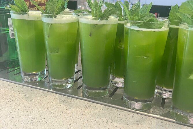 South Beach Cocktails & Bites Tour; Walking Tour Miami Beach - Key Points