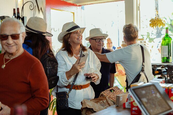 South Beach Cocktails & Bites Tour; Walking Tour Miami Beach - Who Should Consider This Tour?