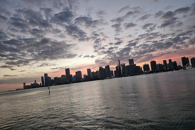 South Beach: Cruise of Millionaires Homes & Miami Skyline - FAQs