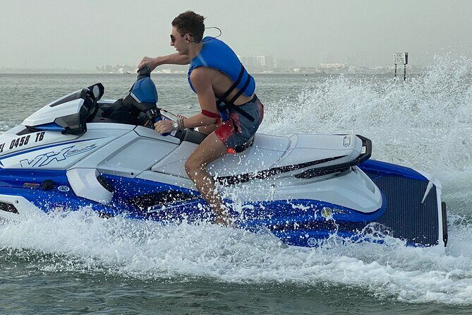 South Beach Jet Ski Rental departs Bayside Marketplace - Key Points