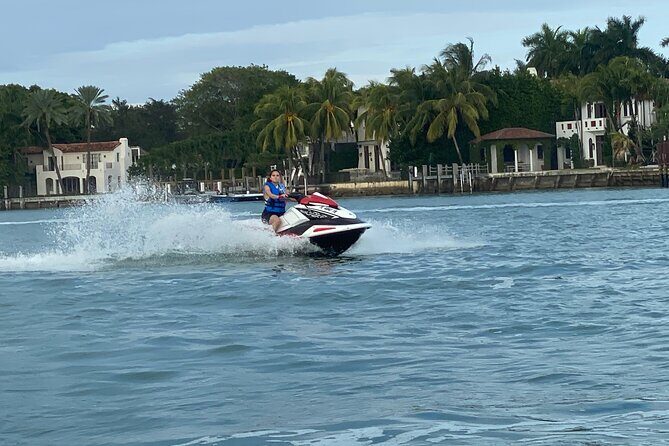 South Beach Jet Ski Rental departs Bayside Marketplace - The Sum Up
