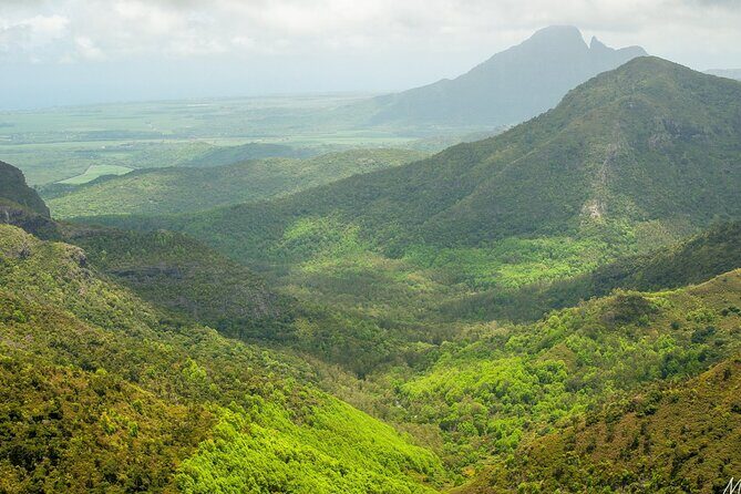 South of Mauritius :Full day package including Chamarel Coloured earth & lunch - FAQ