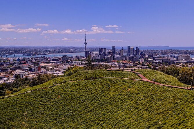 South of the City Half Day Auckland Tour with Luxury Transport - Who is This Tour Best For?