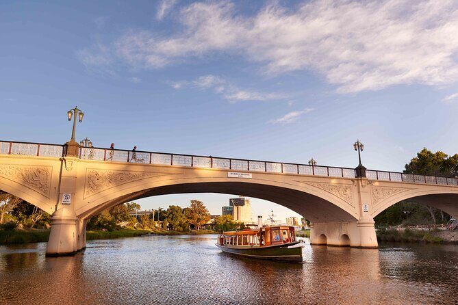 Southbank Promenade Melbourne Boat Ride - Key Points