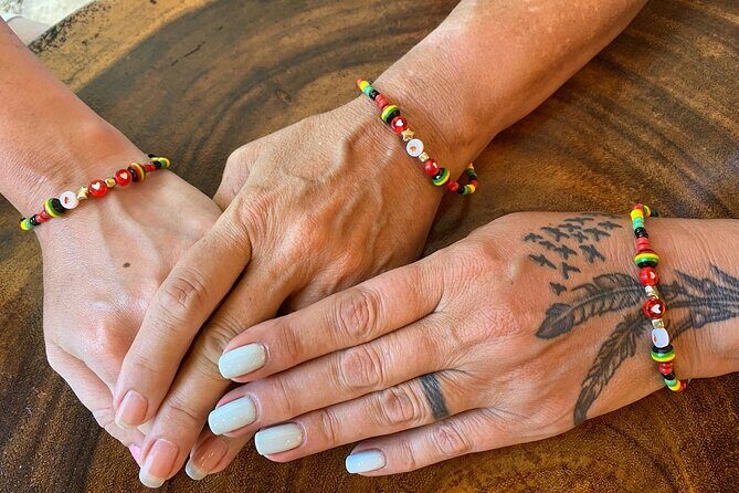 Souvenirs workshop A Mi Mek It! in Montego Bay Jamaica (FR & EN) - An In-Depth Look at the Souvenirs Workshop Experience