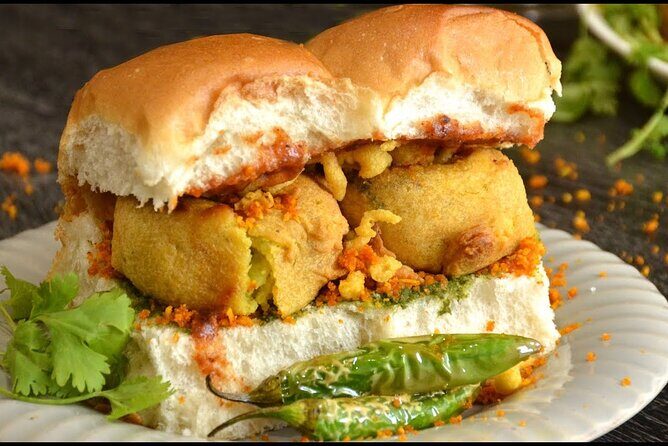 Sowcarpet Street Food Walking Tour in Chennai with guide - Who Would Enjoy This Experience?