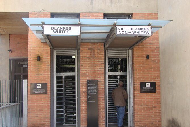 Soweto and Johannesburg & Apartheid Museum - Who Should Book This Tour?