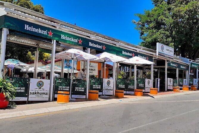 Soweto Apartheid Museum and Lunch - FAQ