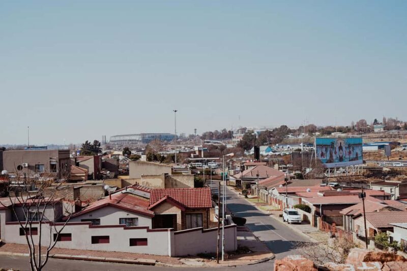 Soweto: Walking Tour with a Local Guide and Lunch - Discover Soweto: Walking Tour with a Local Guide and Lunch