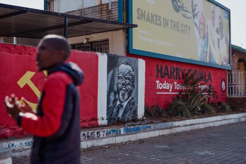 Soweto: Walking Tour with a Local Guide and Lunch - The Sum Up